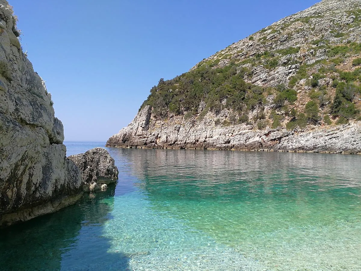 Apartment Vacanze Pushime Albania Radhime Albania